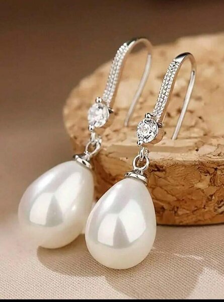 Weeding pearl earrings