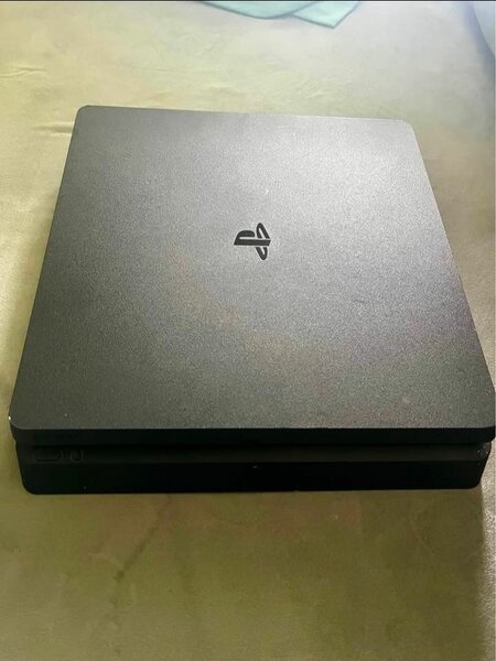 Console PlayStation 4 Pro 1To