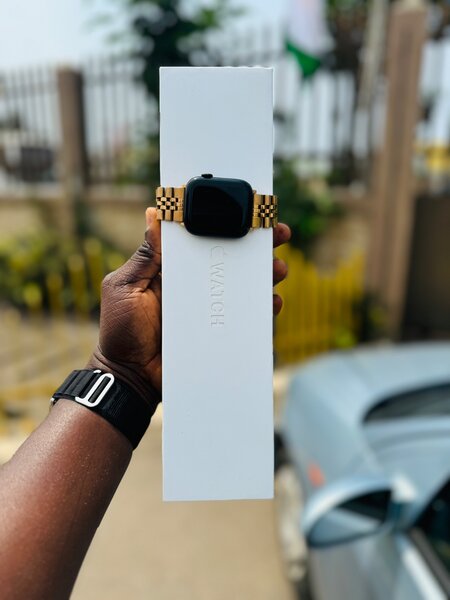 APPLE WATCH SÉRIE 8 45MM