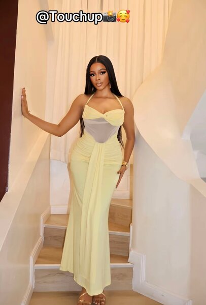 Robe élégante jaune