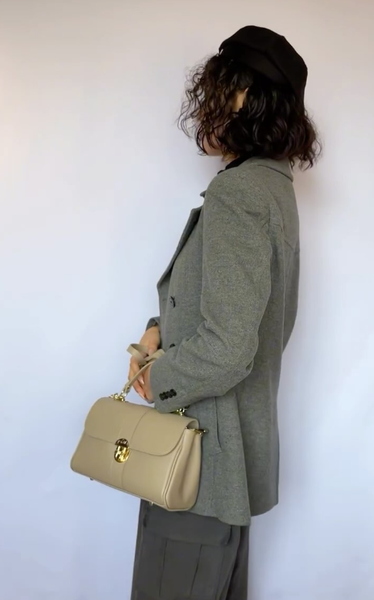 сумка бежевая