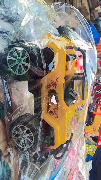 Voiture tout-terrain jouet