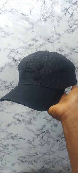 Casquette noire sport