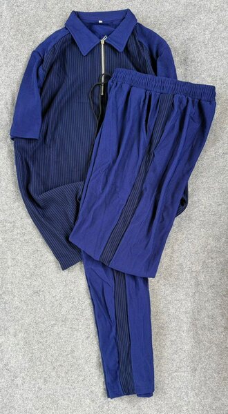 Ensemble décontracté rayé