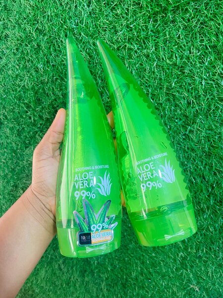 Natural Aloe Vera face moisturiser