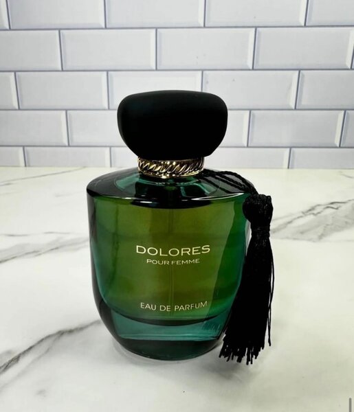 Parfum Dolores Élégant