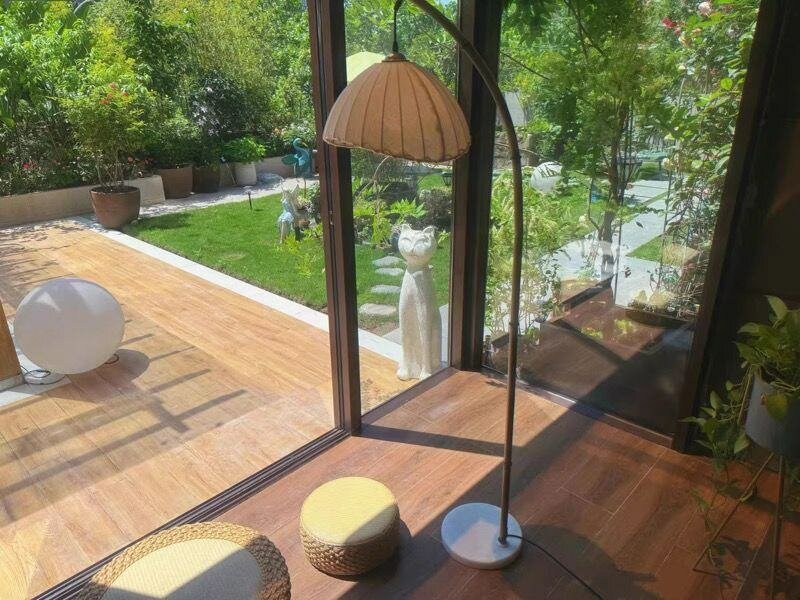 Lampadaire en bambou élégant