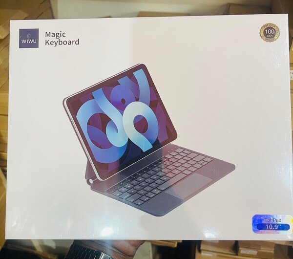 iPad 10th Gen Magic Keyboard 10.9(wish)