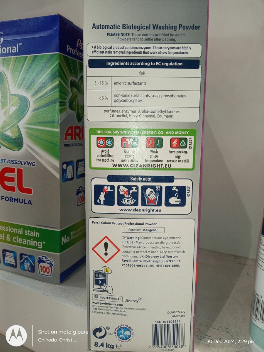 Ariel professional formula colour protect washing powder