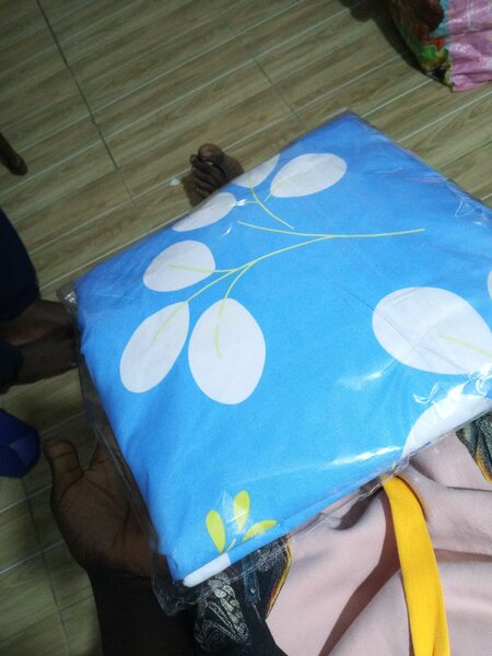 Housse de couette bleue moderne