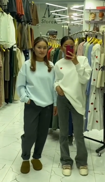 Свитшоты женские 