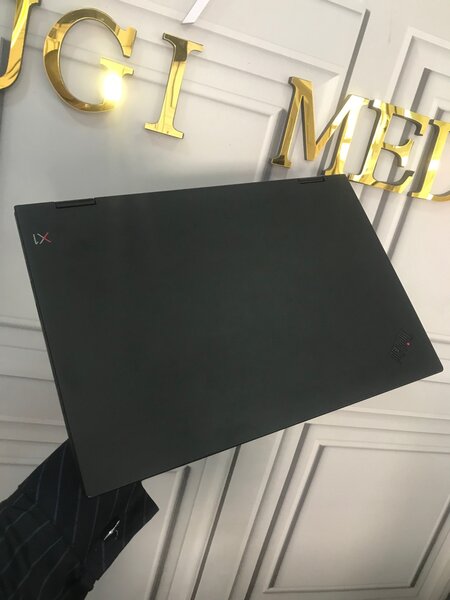 Lenovo thinkpad X1 Yoga core i5 8th Gen