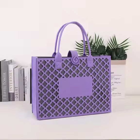 Sac cabas en plastique coloré