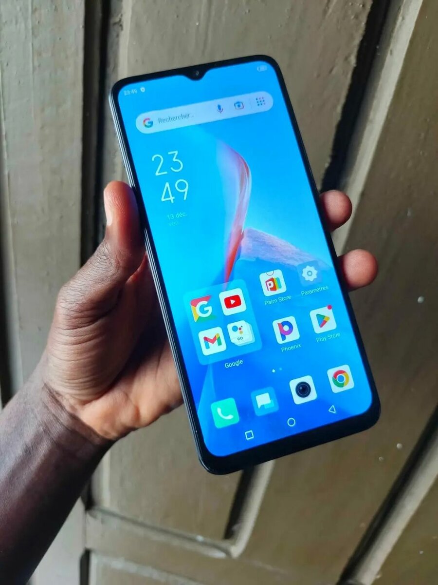 Smartphone Infinix moderne