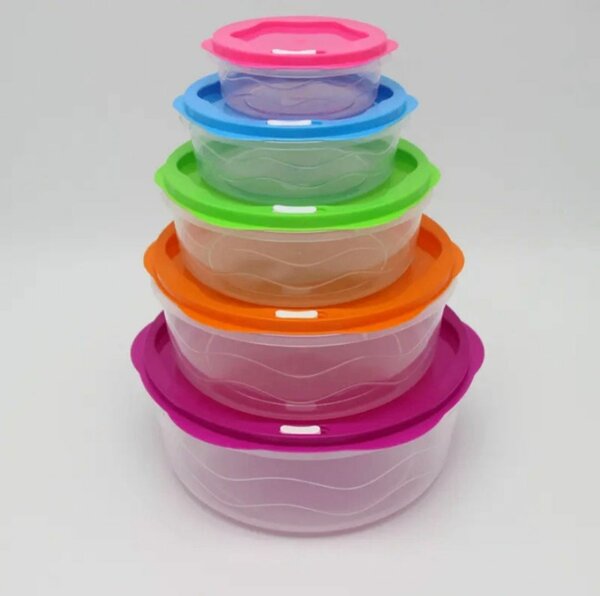 Ensemble de boîtes de conservation