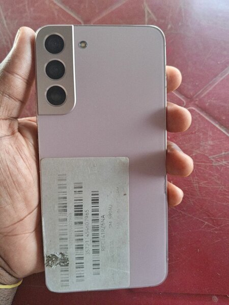 Samsung S22+ 256/8giga ram 5G