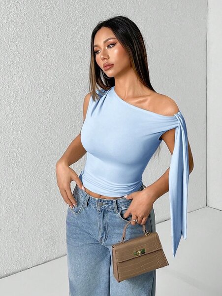 Top asymétrique bleu