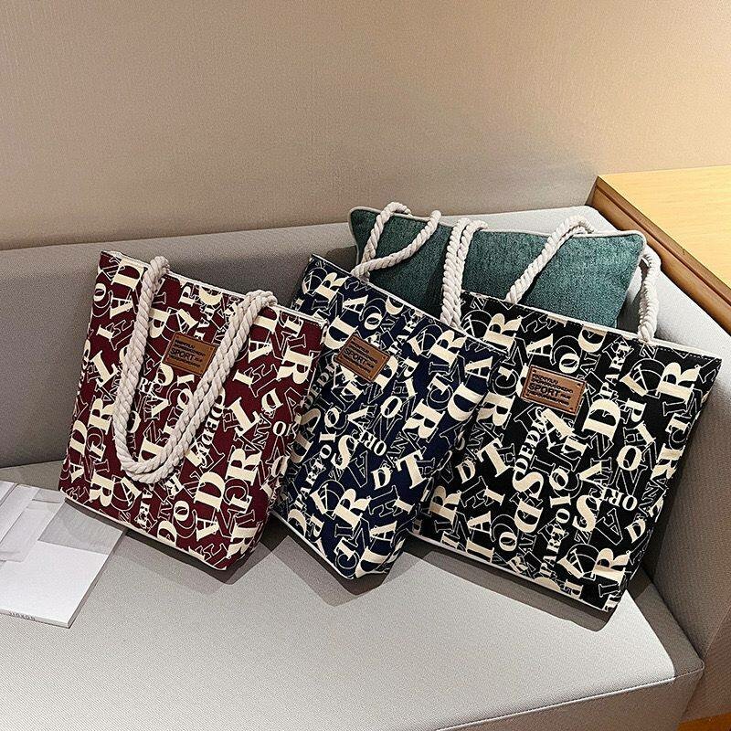 Quality designed tote bags