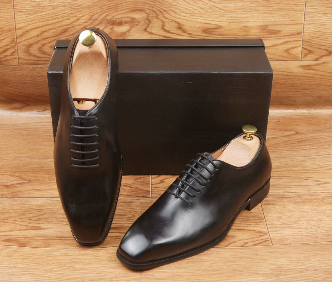 Chaussures en cuir élégantes