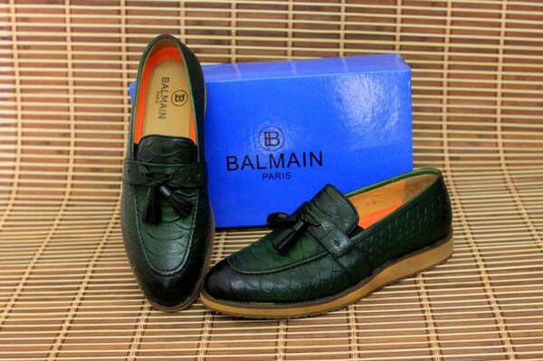 CHAUSSURE BALMAIN DE QUALITÉ ET ORIGINALE