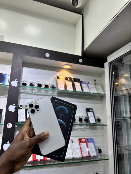 iPhone avec Boîte Originale