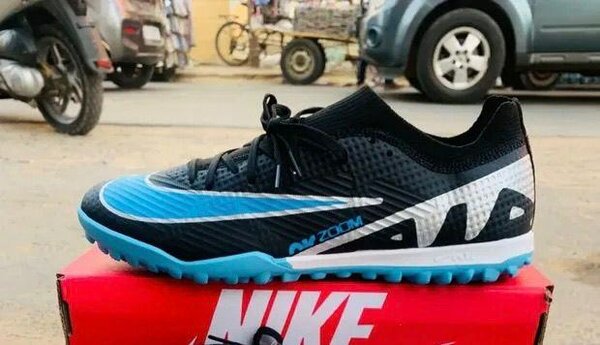 Chaussures de Foot Nike Zoom