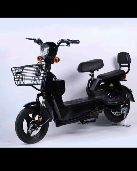 Scooter électrique urbain