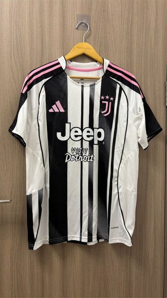 Maillot de football rayé Juventus