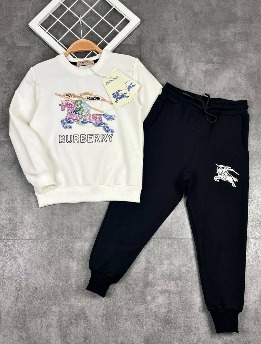 Комплекты двойка штаны кофта двухнитка, размеры в наличии.