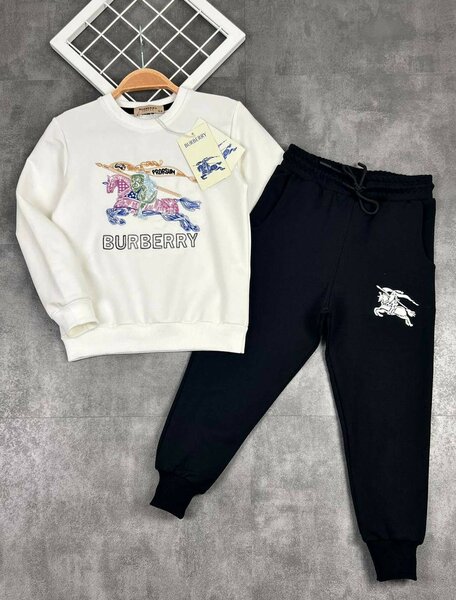 Комплекты двойка штаны кофта двухнитка, размеры в наличии.