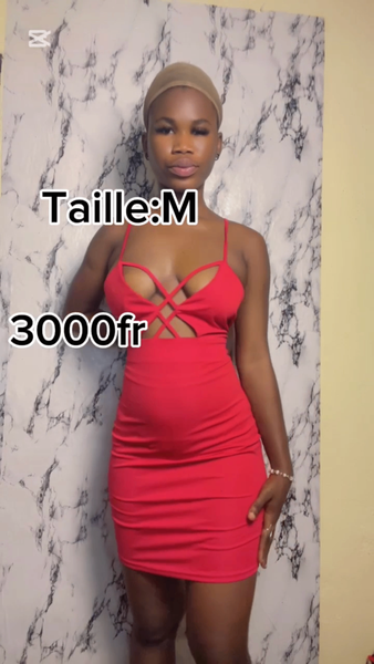 Robe élegante en dentelle