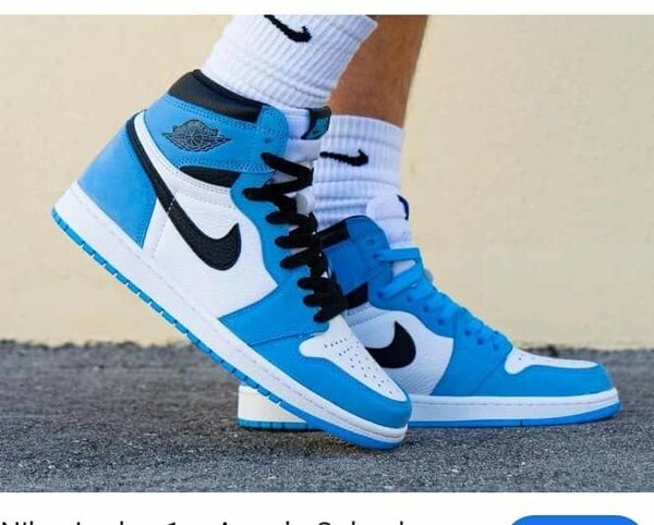 Jordan 1 sea blue &white