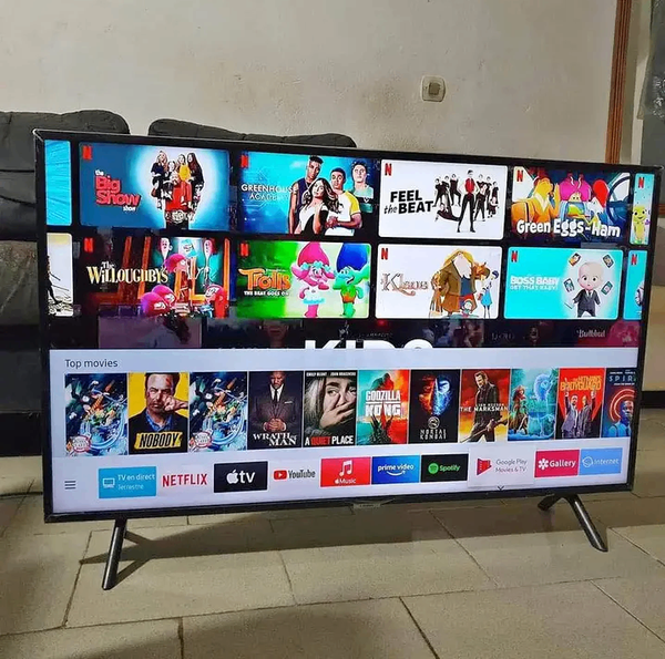 Smart TV 43 Pouces UHD