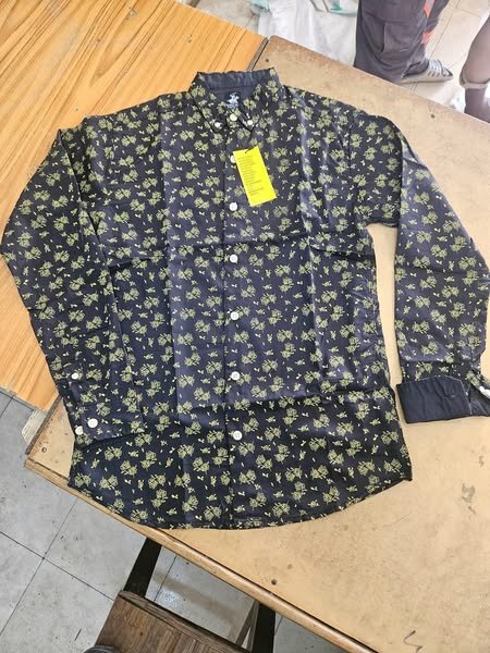 Stylish men's shirt with long sleeves