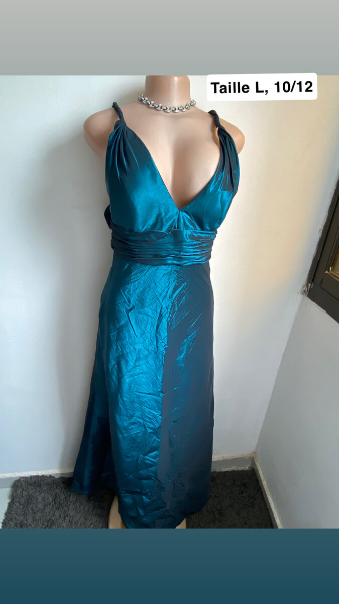Elegant Teal Evening Dress