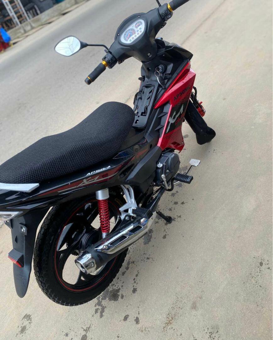 Scooter Apsonic Agile Rouge