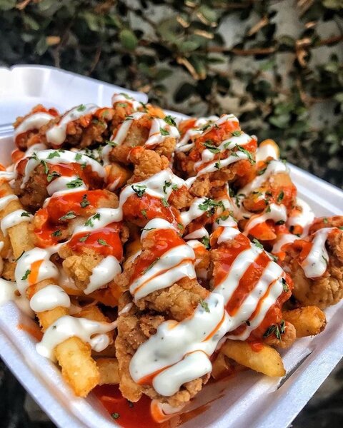 Frites au Poulet Epicé