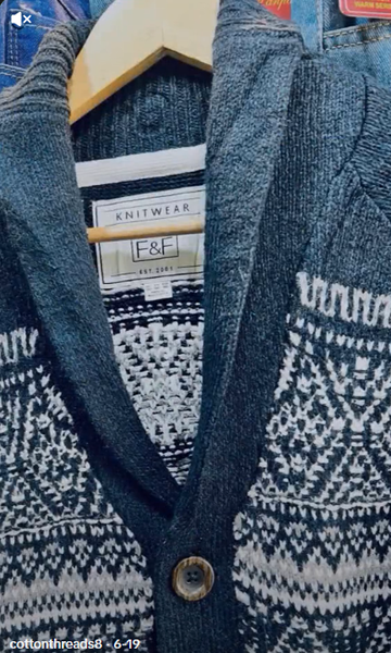 Knitted sweatshirt with a pattern 3XL