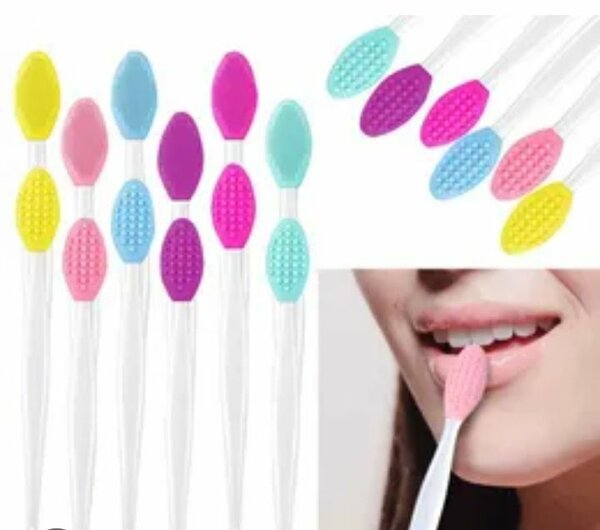 Brosses lèvre et visage