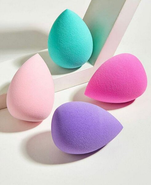 Éponges à maquillage colorées