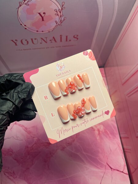 Ongles Press-On Nude Floral