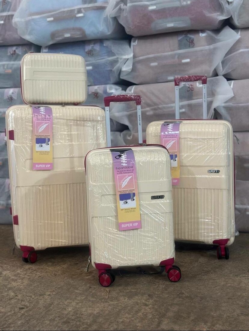 Travelling Bags - White (4 Sets)