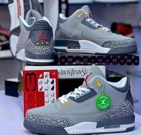 Jordan 4