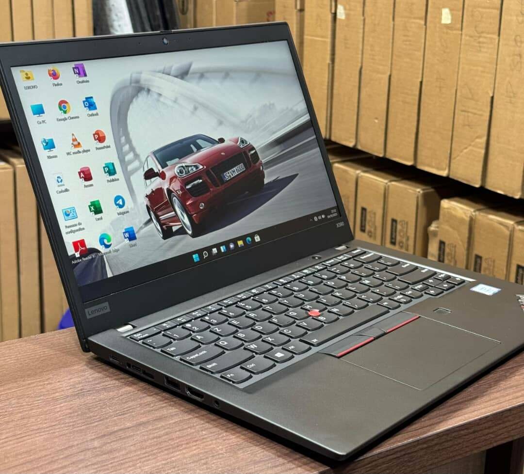 Lenovo ThinkPad X390 Laptop