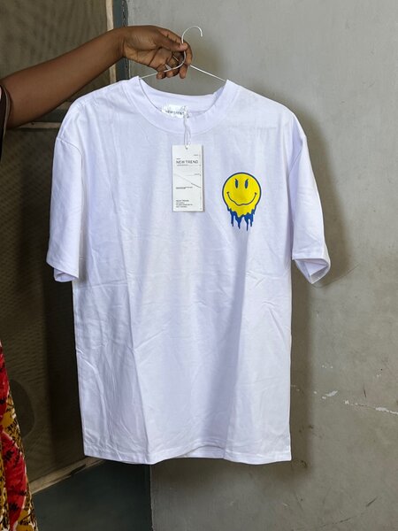 T-shirt "Smile to Life" unisexe