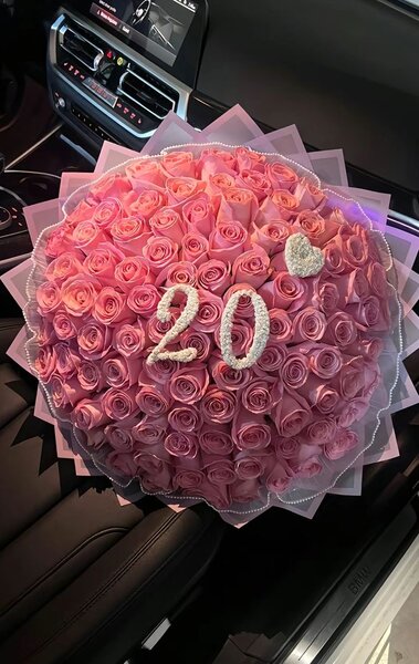 Bouquet de roses luxueux