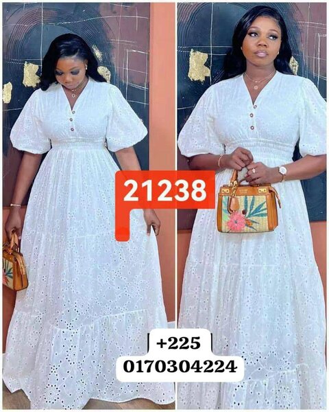 Robe blanche en dentelle