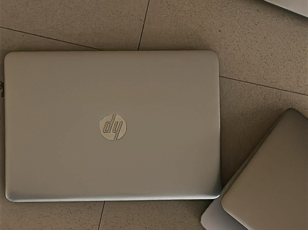 Hp elitibook  AMD