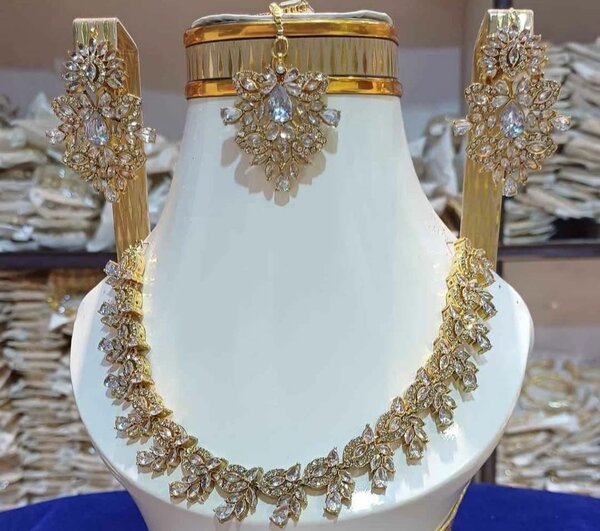 Zircon jewellery set