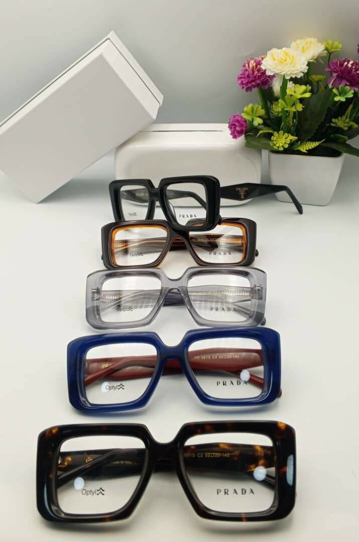 Lunettes de créateur élégantes